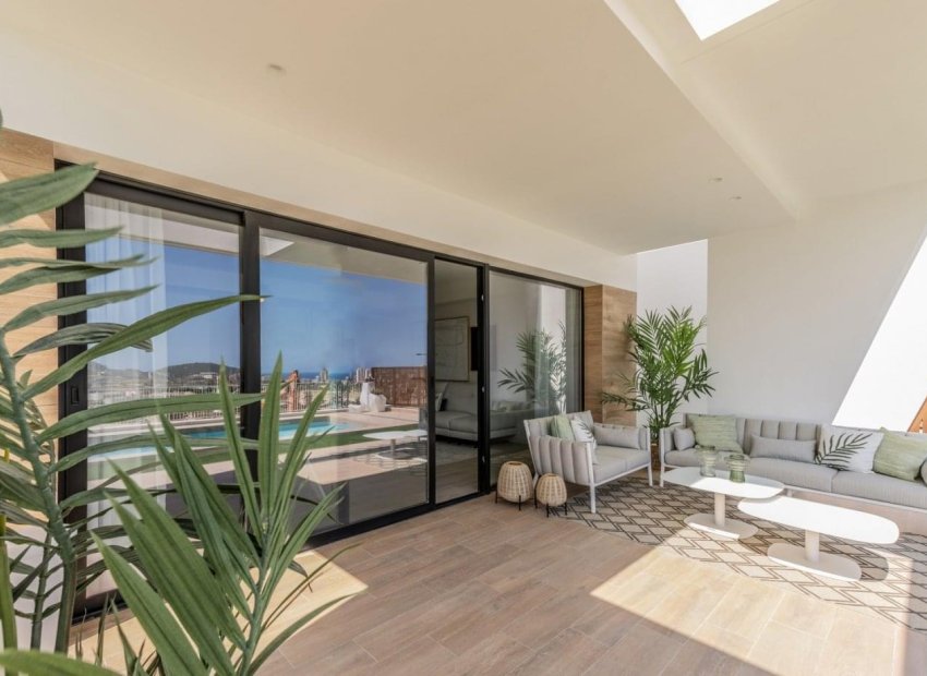 New Build - Detached House / Villa -
Finestrat