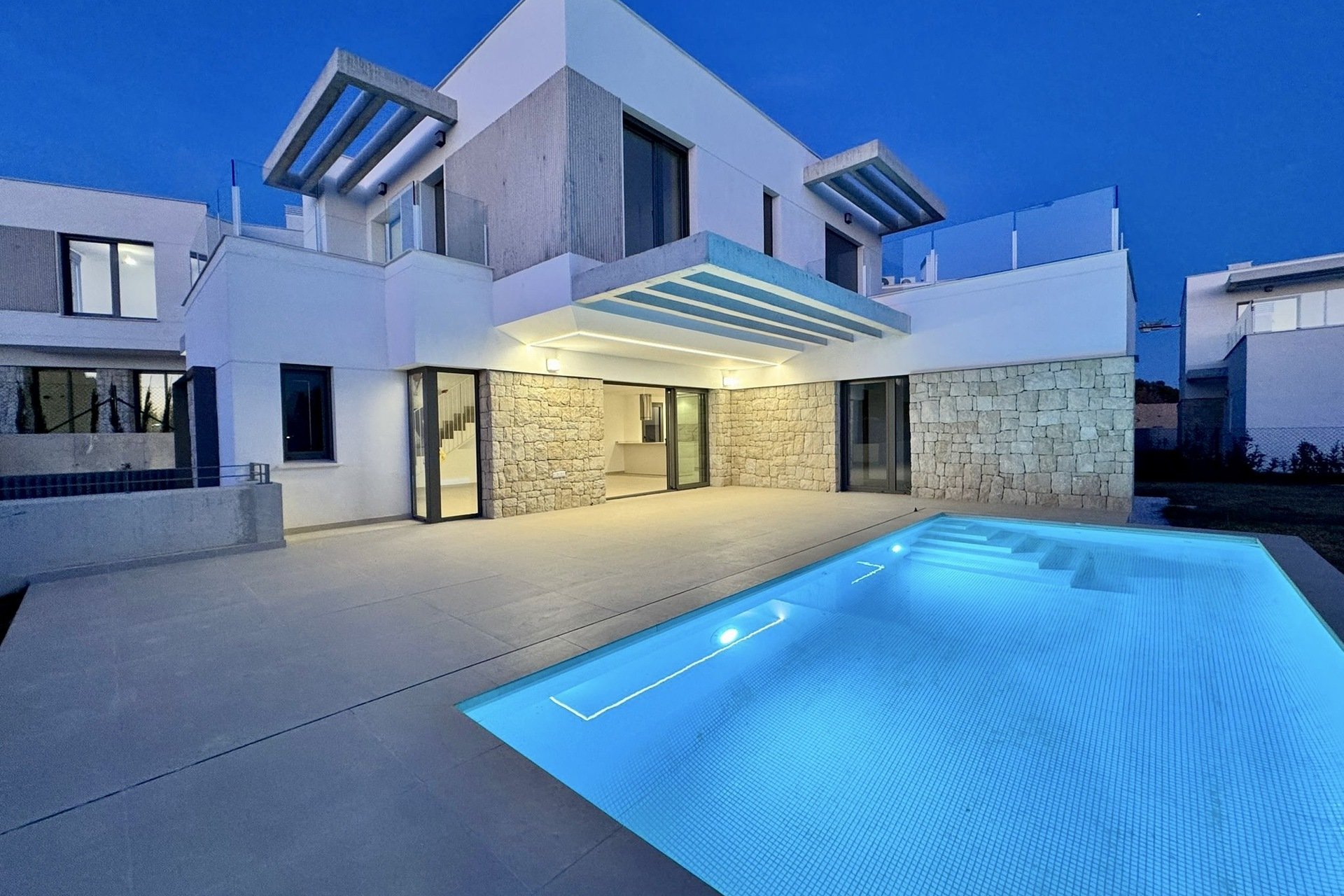 New Build - Detached House / Villa -
Finestrat