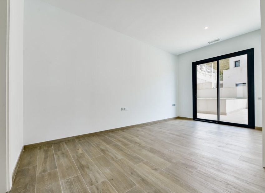 New Build - Detached House / Villa -
Finestrat