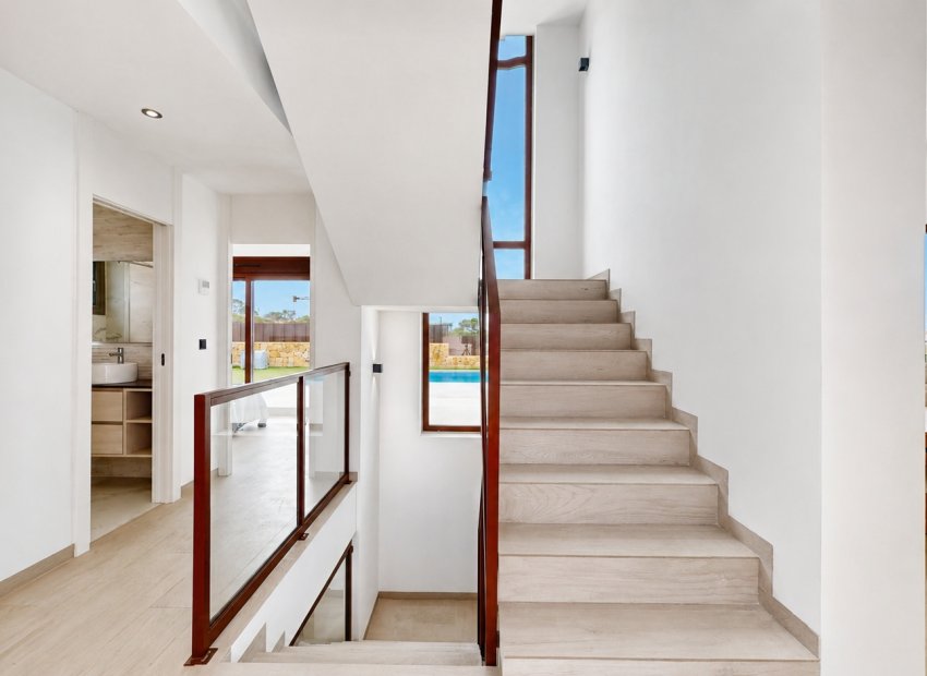 New Build - Detached House / Villa -
Finestrat