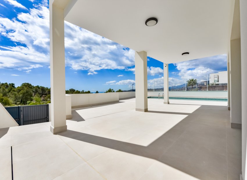 New Build - Detached House / Villa -
Finestrat