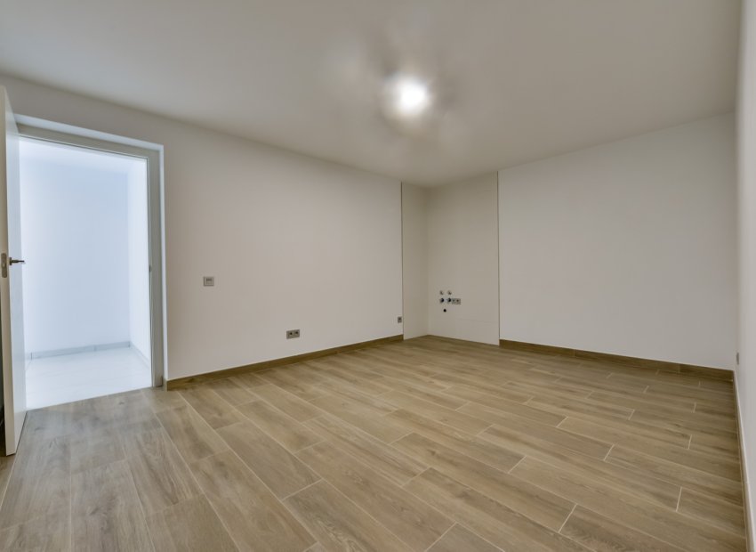 New Build - Detached House / Villa -
Finestrat