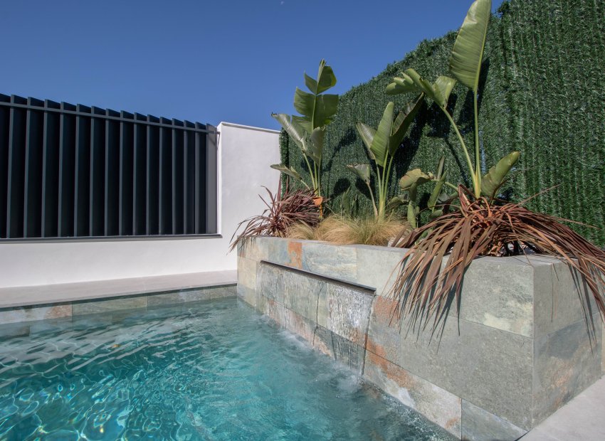 New Build - Detached House / Villa -
Finestrat
