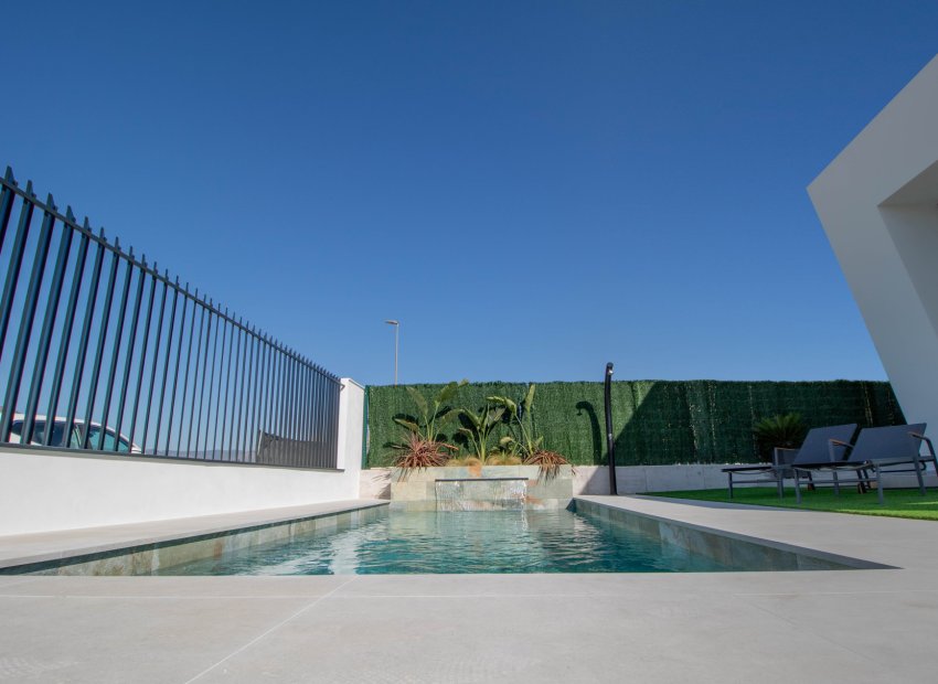 New Build - Detached House / Villa -
Finestrat