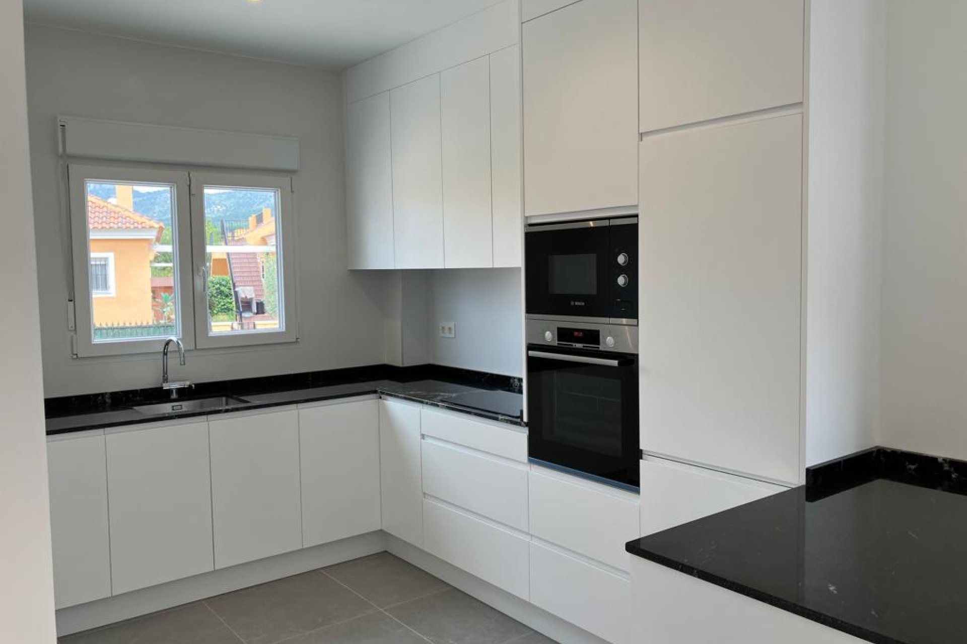 New Build - Detached House / Villa -
La Romana