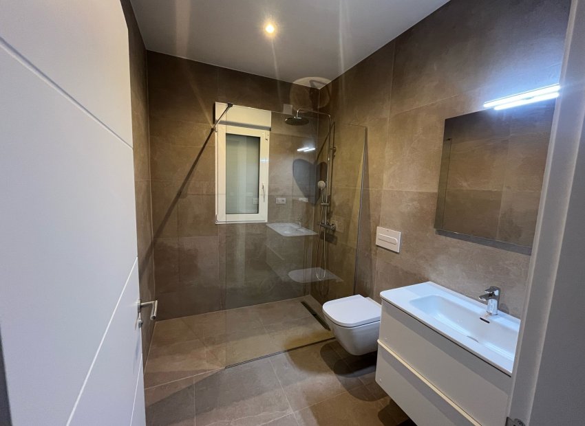 New Build - Detached House / Villa -
La Romana