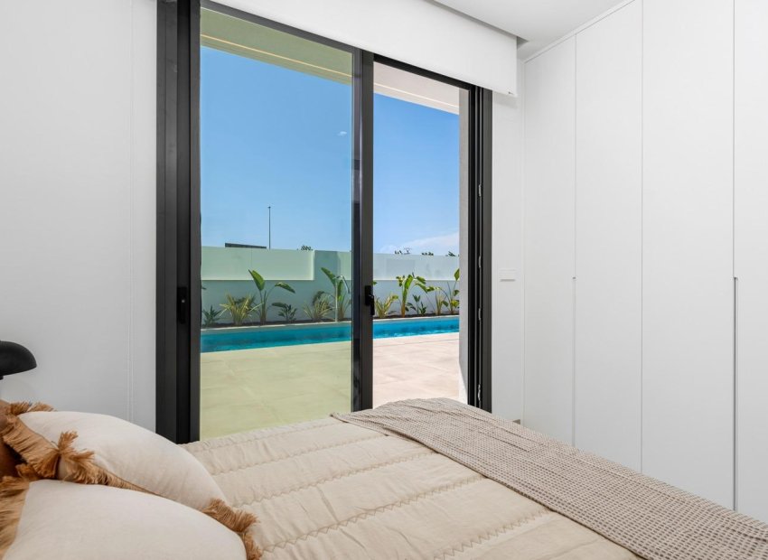 New Build - Detached House / Villa -
Los Alcazares - Serena Golf