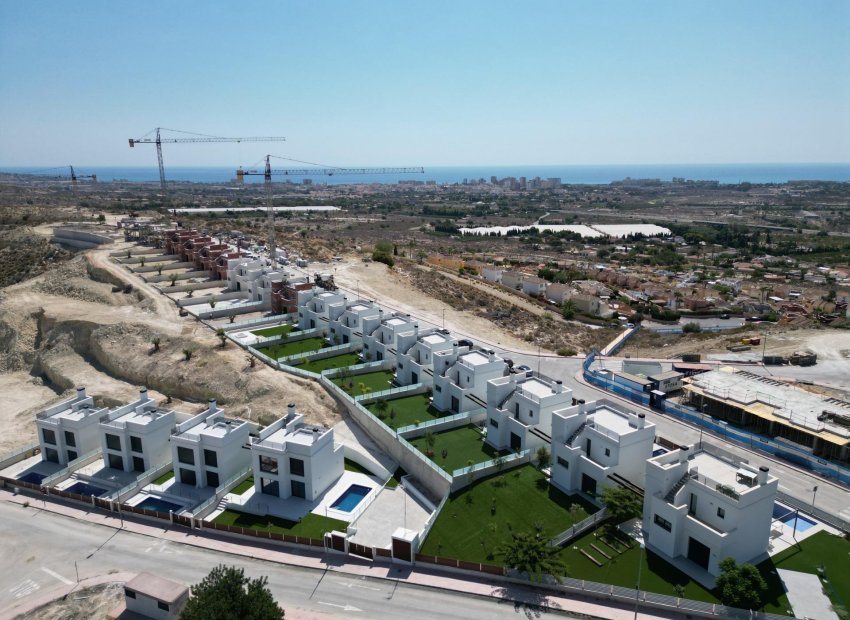 New Build - Detached House / Villa -
Mutxamel