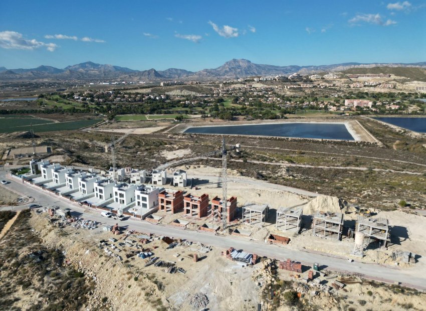 New Build - Detached House / Villa -
Mutxamel