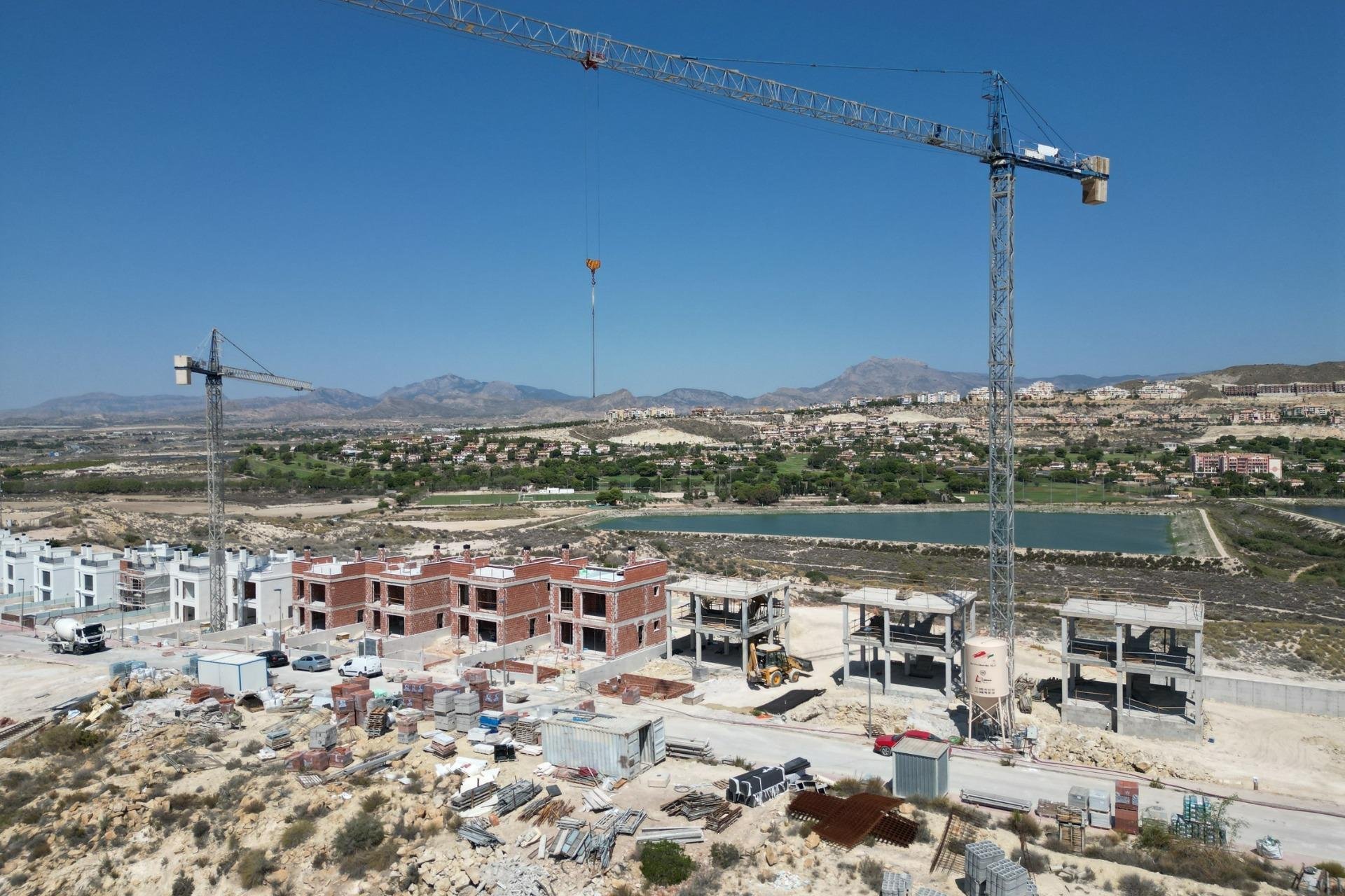 New Build - Detached House / Villa -
Mutxamel