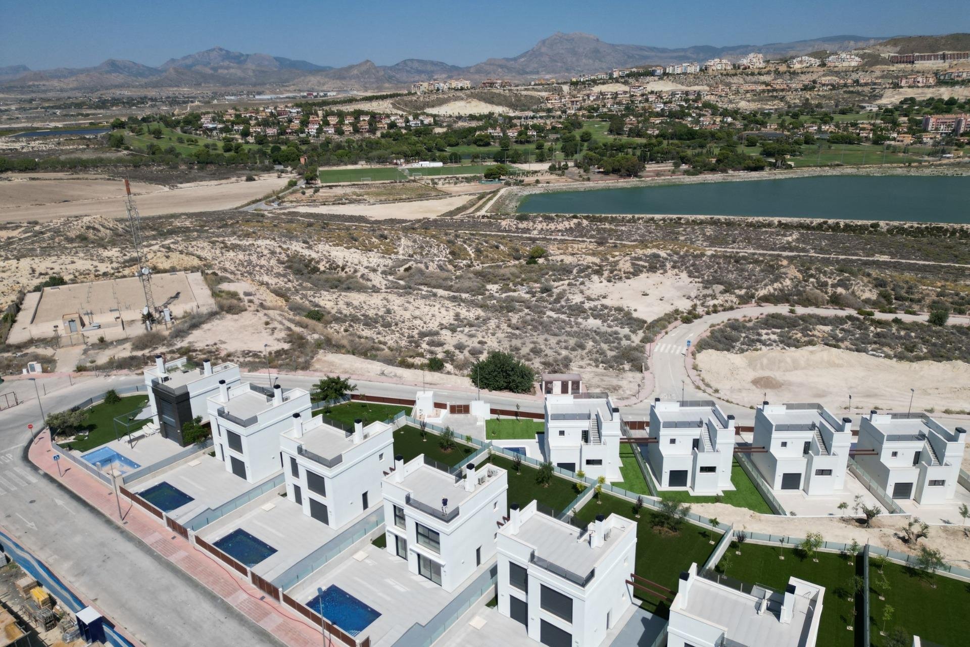 New Build - Detached House / Villa -
Mutxamel