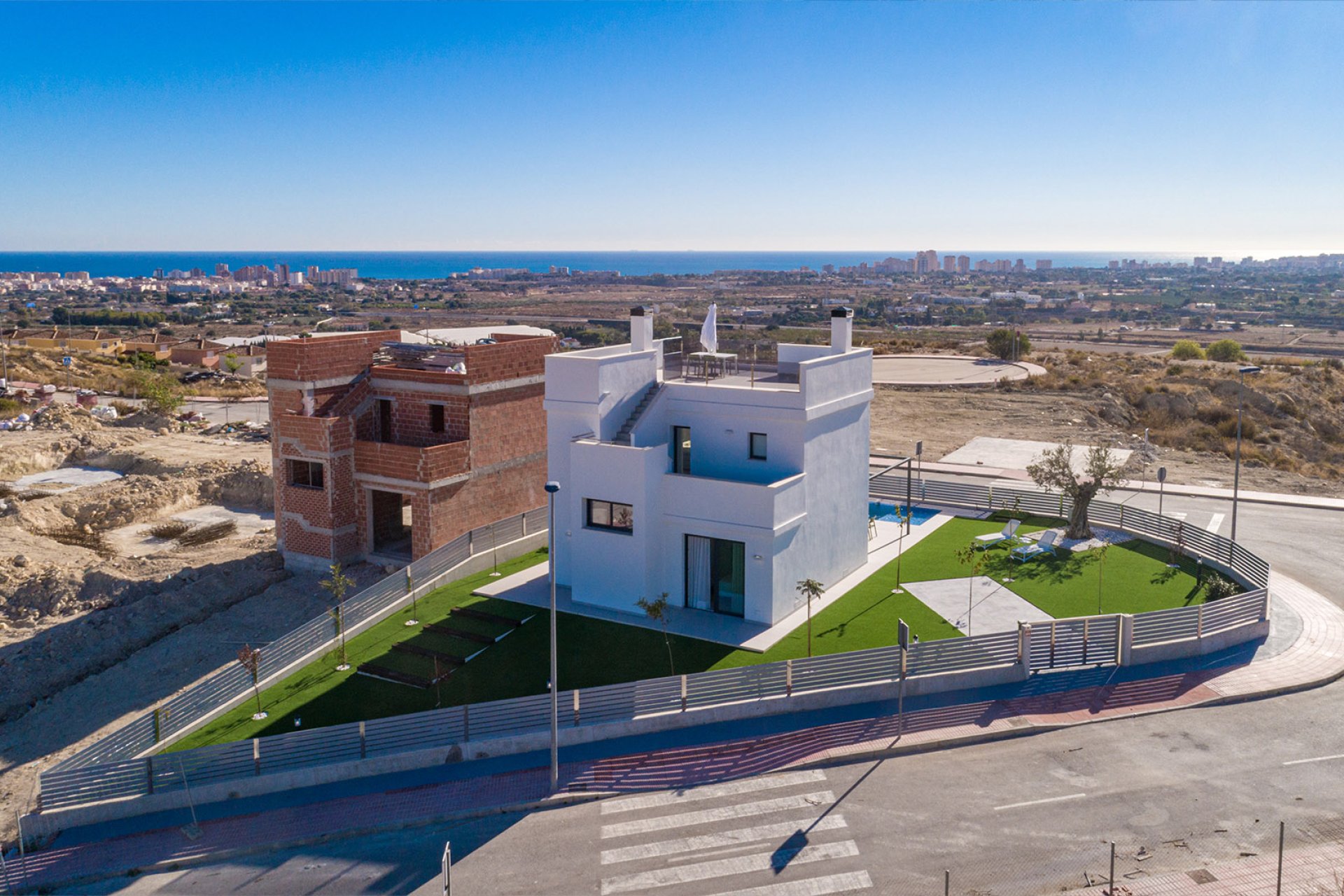 New Build - Detached House / Villa -
Mutxamel