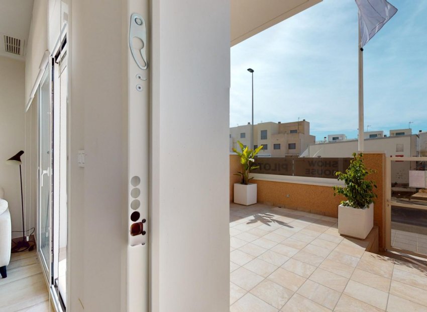 New Build - Detached House / Villa -
Pilar de la Horadada - Lo Monte