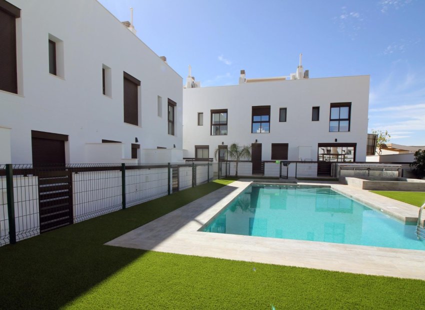 New Build - Detached House / Villa -
Pilar de la Horadada - parque Andromeda