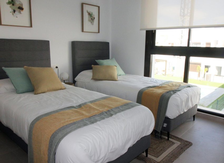New Build - Detached House / Villa -
Pilar de la Horadada - parque Andromeda