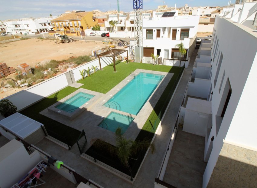 New Build - Detached House / Villa -
Pilar de la Horadada - parque Andromeda