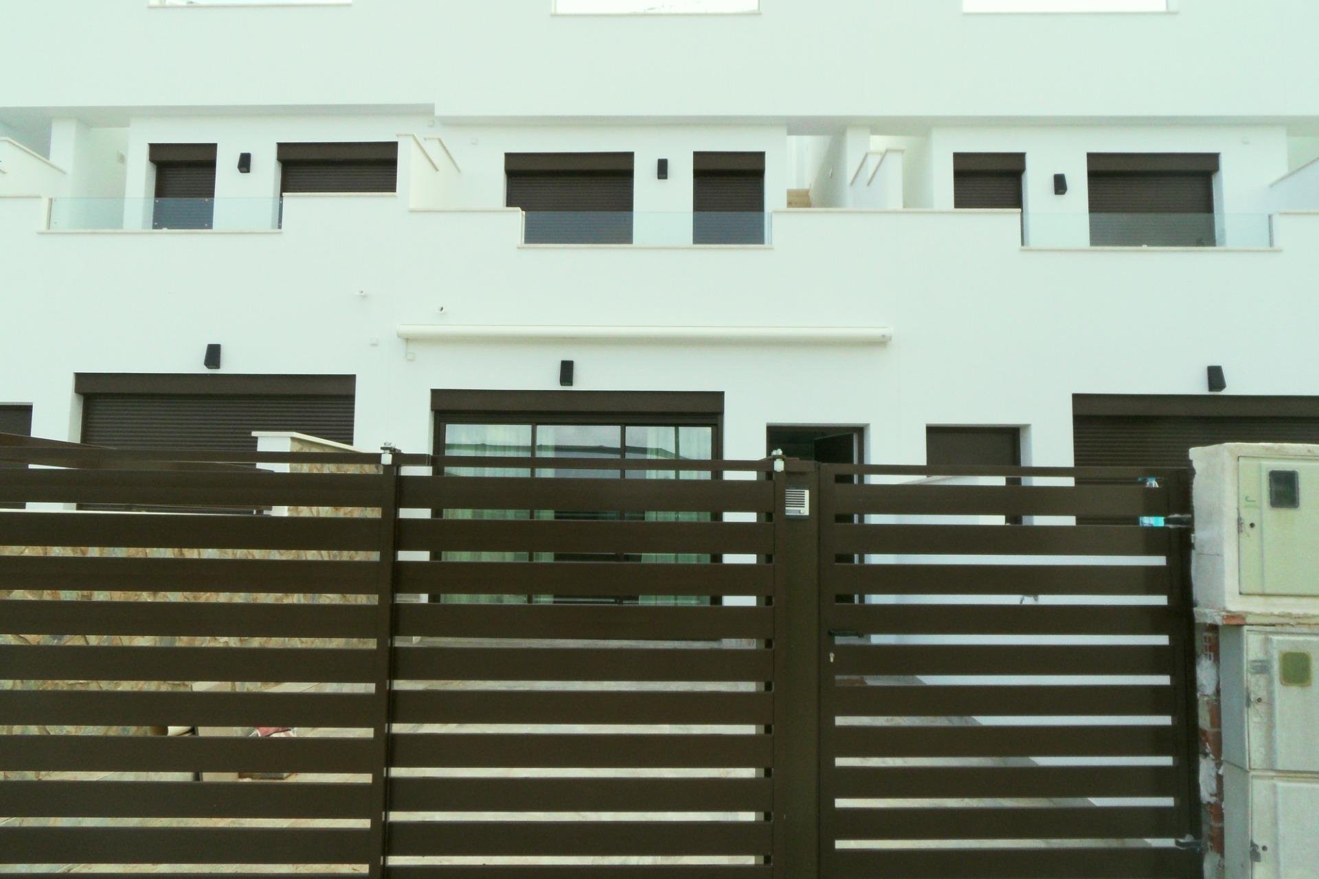 New Build - Detached House / Villa -
Pilar de la Horadada - parque Andromeda