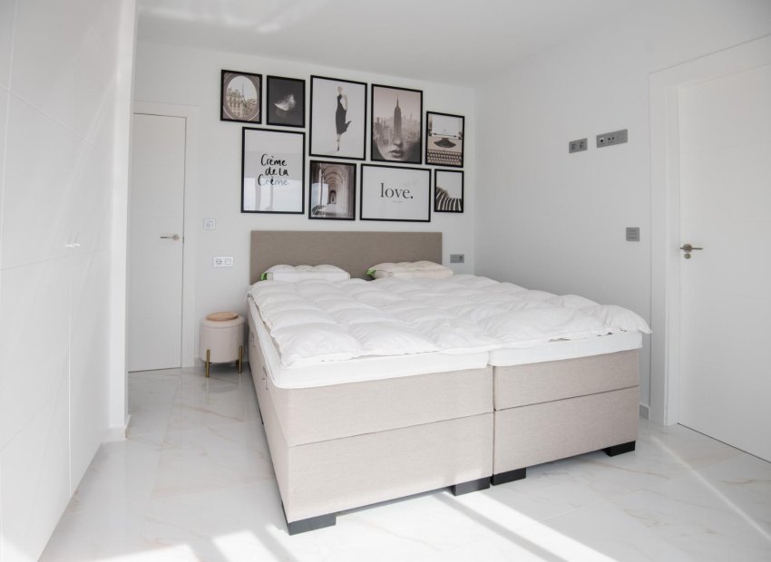 New Build - Detached House / Villa -
Pilar de la Horadada - Pinar de Campoverde