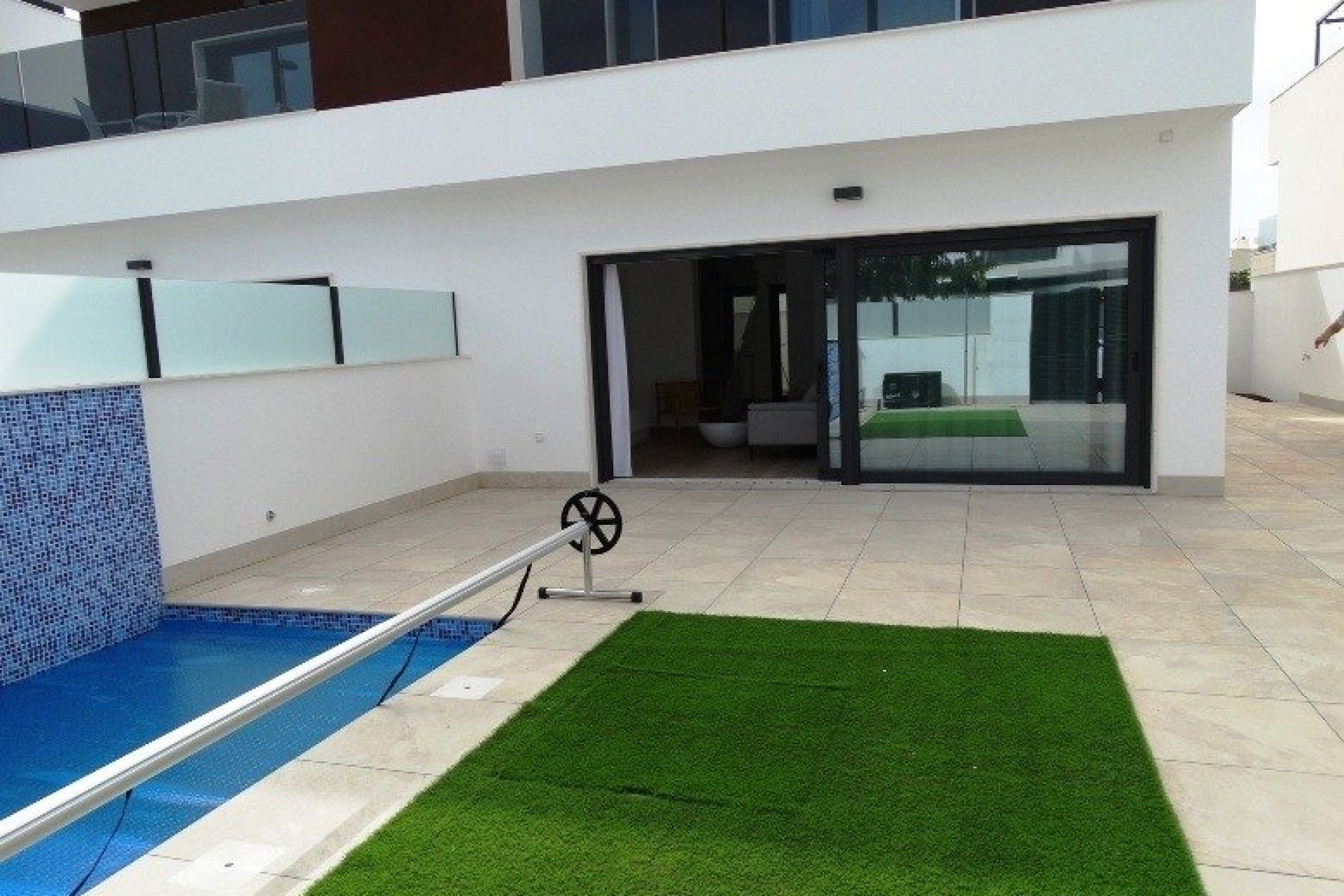 New Build - Detached House / Villa -
Pilar de la Horadada - pueblo