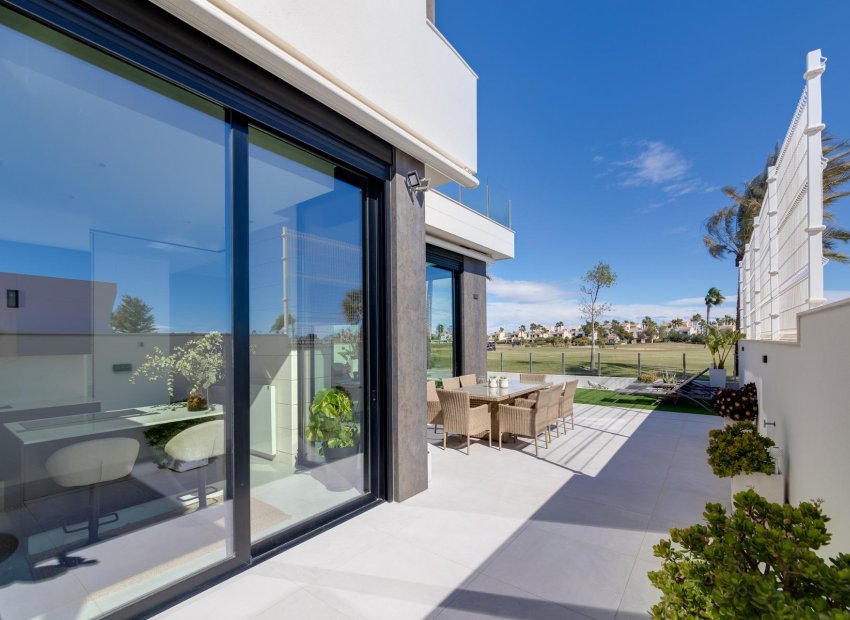 New Build - Detached House / Villa -
Pilar de la Horadada - Roda Golf