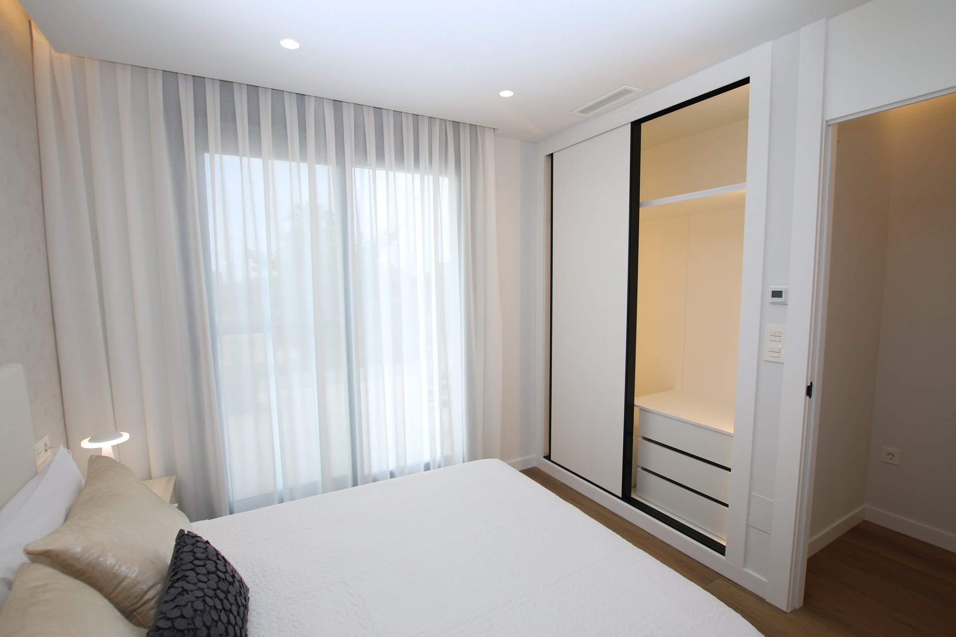 New Build - Detached House / Villa -
Pilar de la Horadada