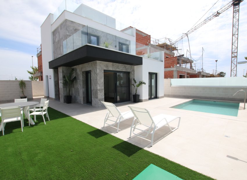 New Build - Detached House / Villa -
Pilar de la Horadada