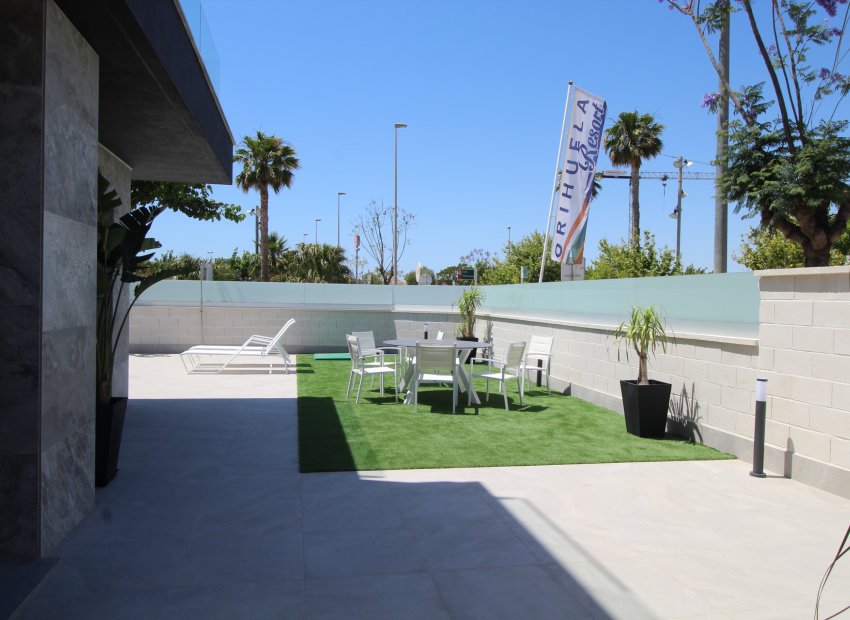 New Build - Detached House / Villa -
Pilar de la Horadada