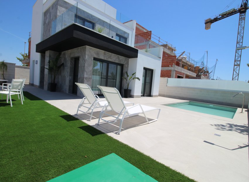 New Build - Detached House / Villa -
Pilar de la Horadada