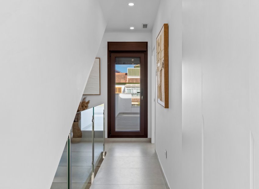 New Build - Detached House / Villa -
Pilar de la Horadada