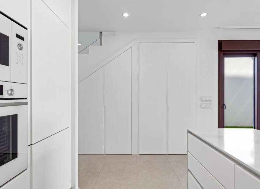 New Build - Detached House / Villa -
Pilar de la Horadada