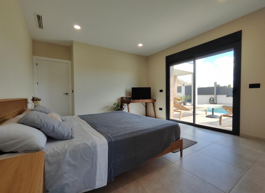 New Build - Detached House / Villa -
Pinoso - Lel