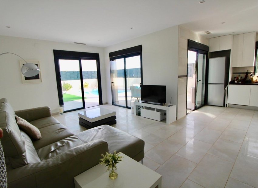 New Build - Detached House / Villa -
Pinoso - Lel