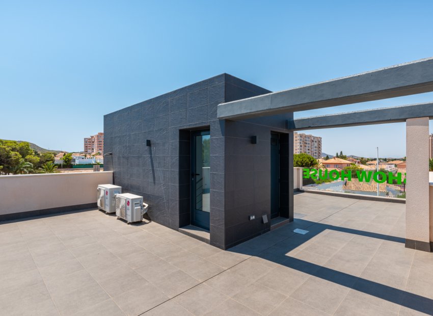 New Build - Detached House / Villa -
Playa Paraiso