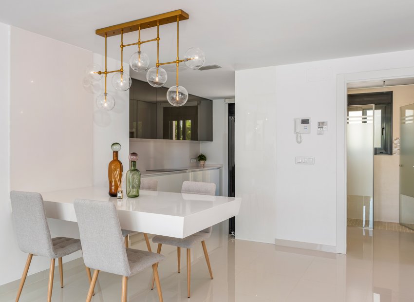 New Build - Detached House / Villa -
Playa Paraiso