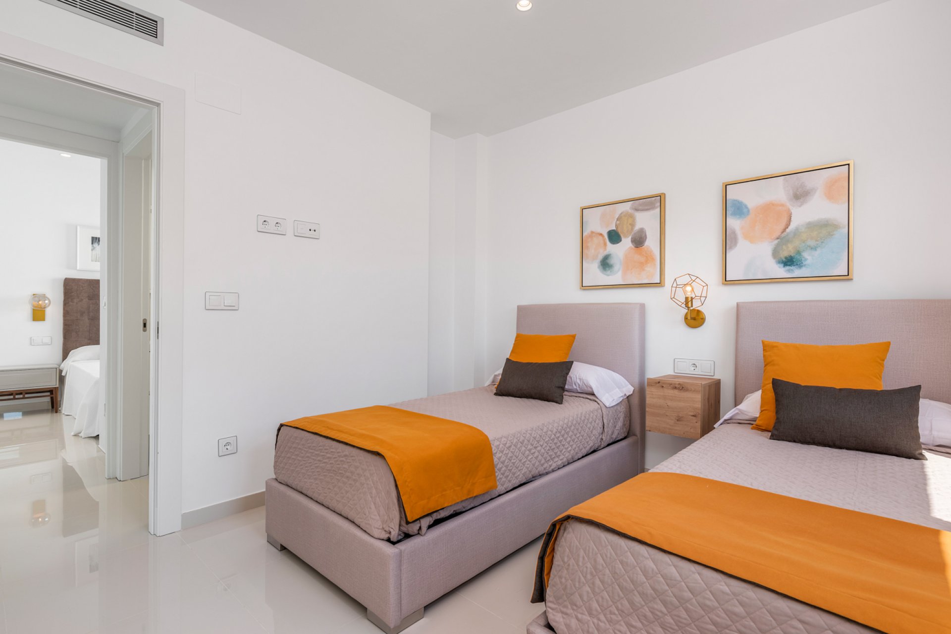 New Build - Detached House / Villa -
Playa Paraiso