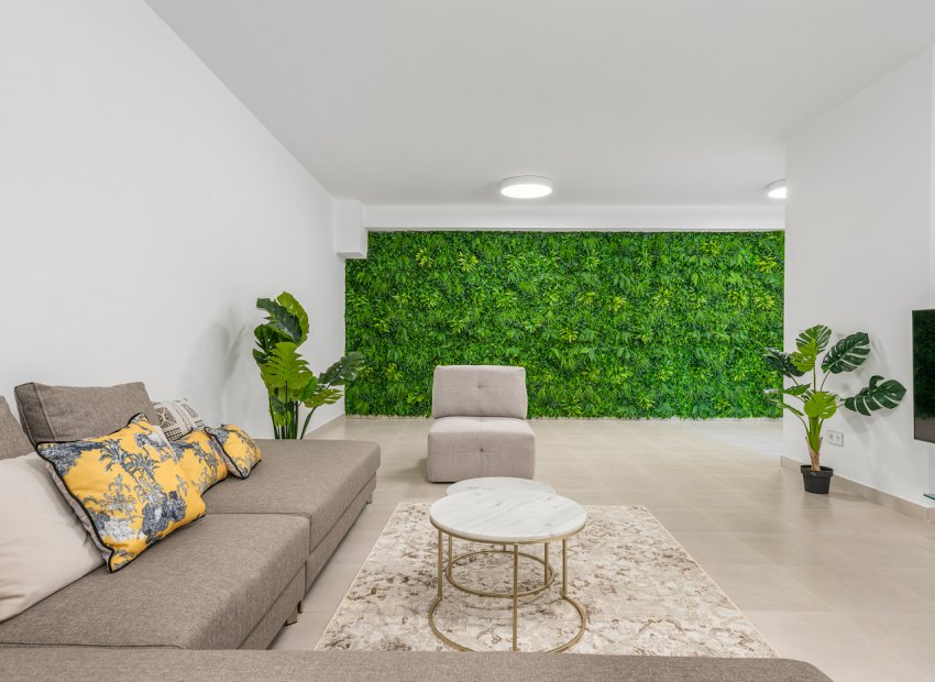New Build - Detached House / Villa -
Playa Paraiso