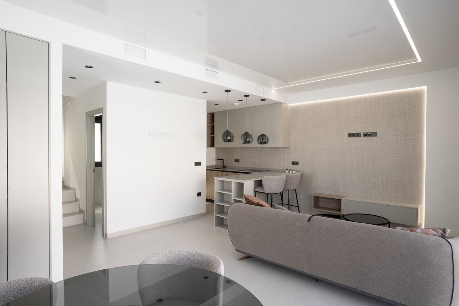 New Build - Detached House / Villa -
San Miguel de Salinas - BLUE LAGOON