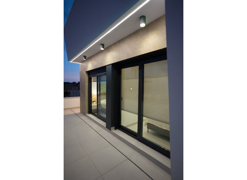 New Build - Detached House / Villa -
San Miguel de Salinas - BLUE LAGOON