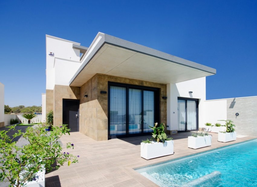 New Build - Detached House / Villa -
San Miguel de Salinas - Cerro Del Sol