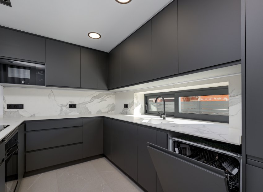 New Build - Detached House / Villa -
Torrevieja