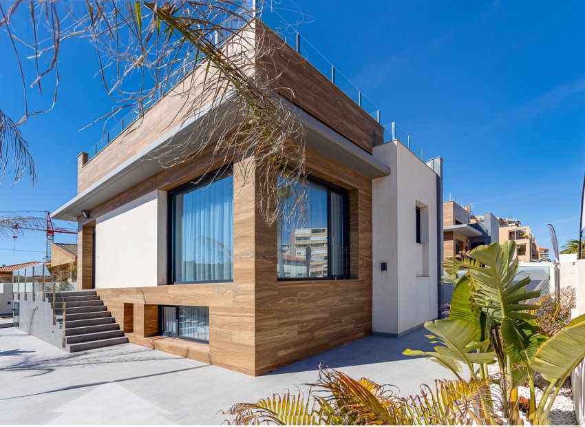 New Build - detached -
La Mata