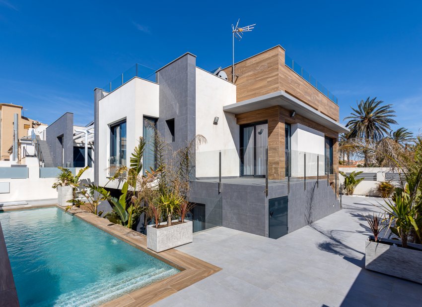 New Build - detached -
La Mata