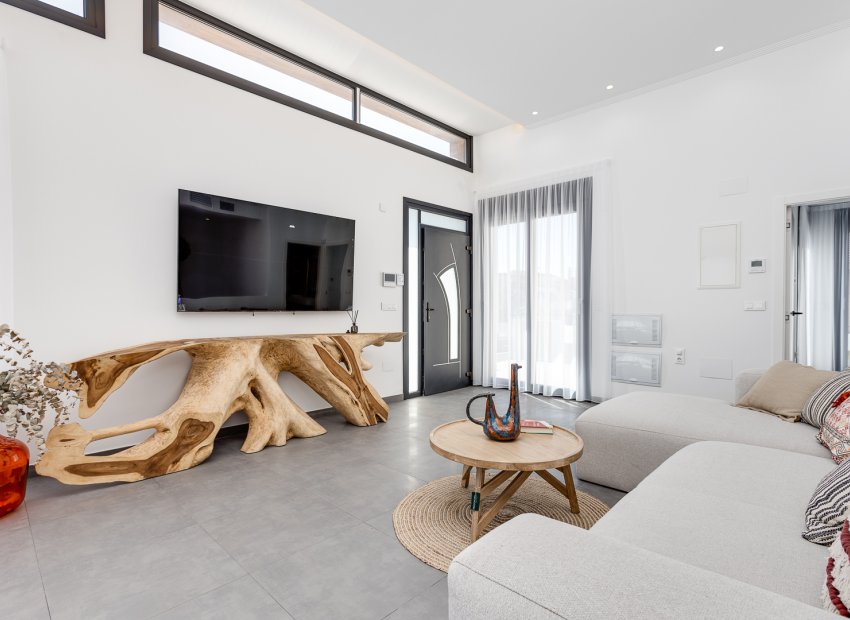 New Build - detached -
La Mata