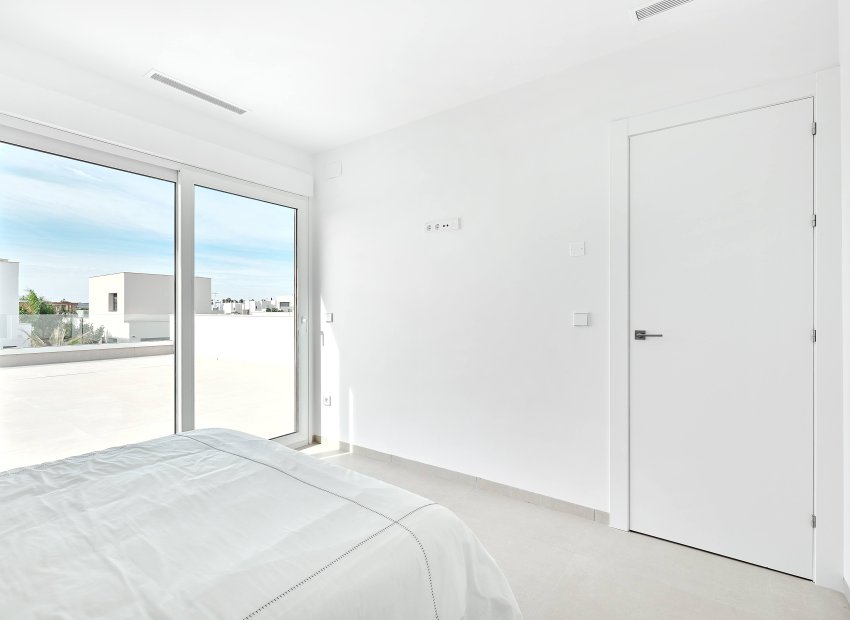 New Build - detached -
Los Montesinos