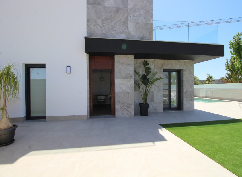 New Build - detached -
Pilar de la Horadada
