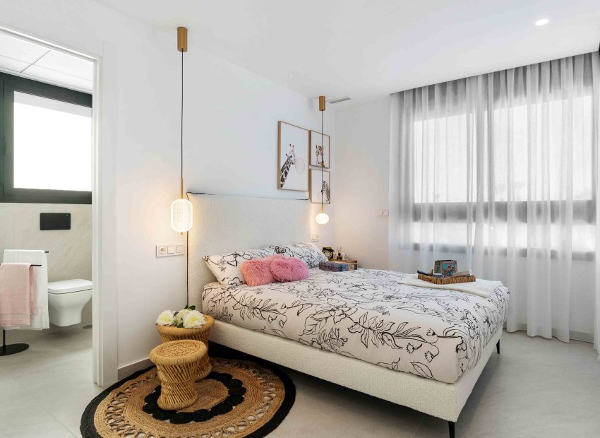 New Build - detached -
Rojales