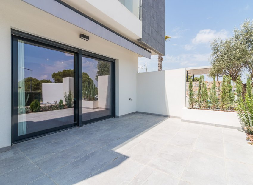 New Build - High-bungalow -
Torrevieja