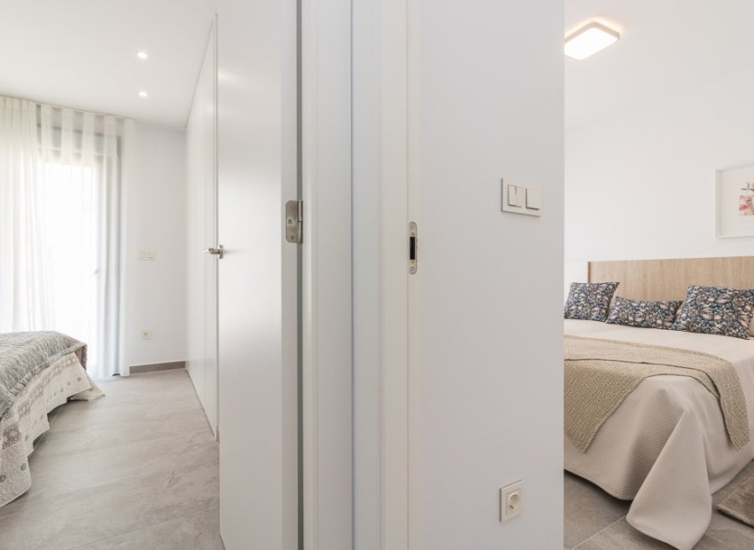 New Build - High-bungalow -
Torrevieja