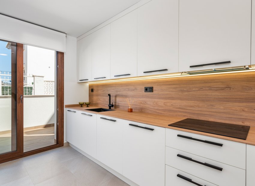 New Build - High-bungalow -
Torrevieja