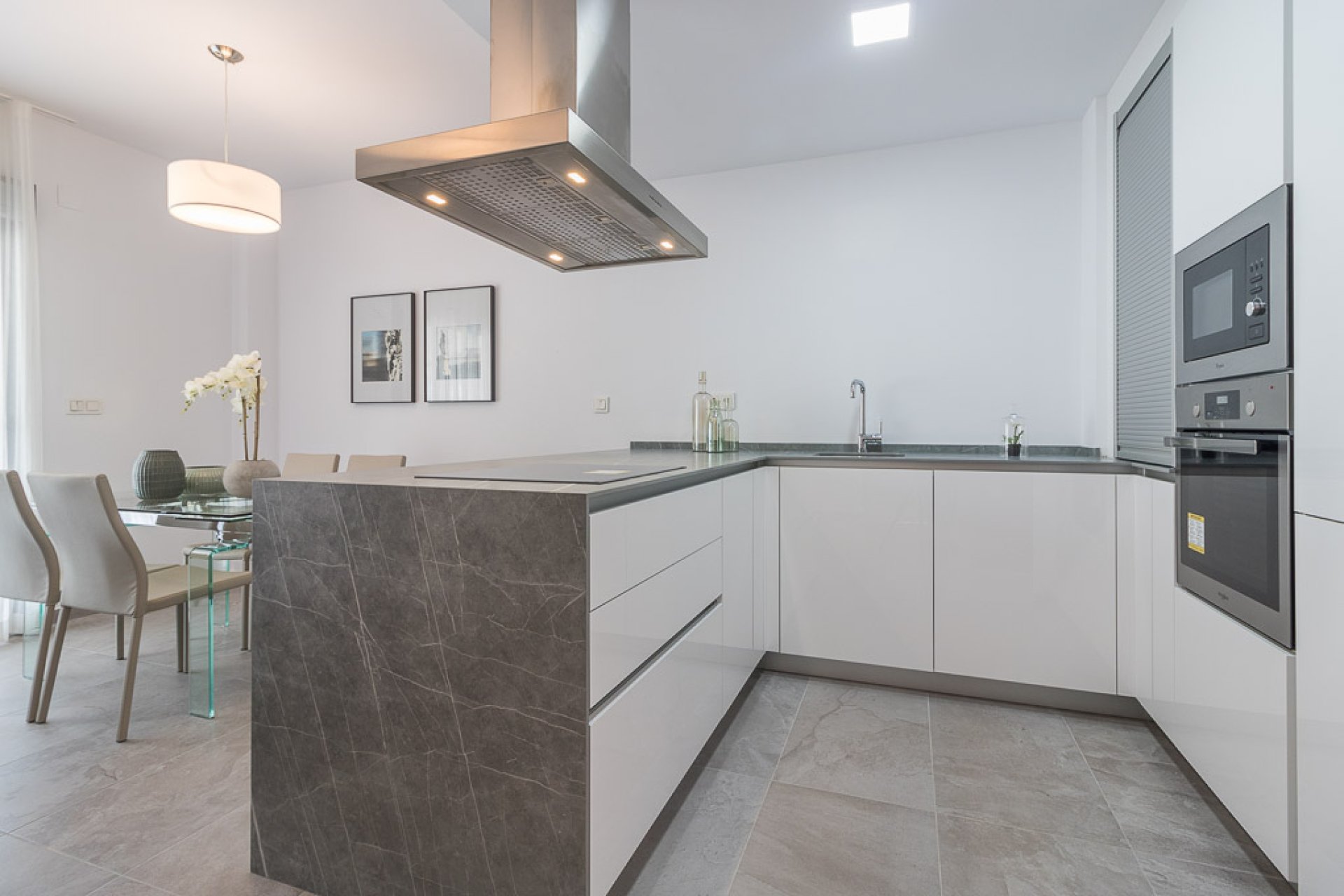 New Build - High-bungalow -
Torrevieja